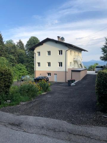 Velden View Ferienwohnung Mit Grosser Sonnenterrasse Und See- Und Karawankenblick Velden am Wörthersee Zewnętrze zdjęcie